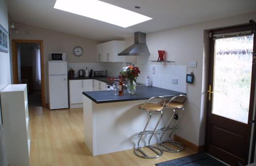 Booterstown Apartamento | Bright spacious mews in great location