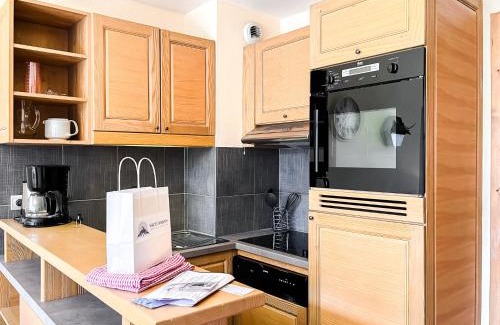 Flaine Apartamento | Bright, spacious South-facing 1-bedroom apartment