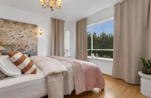 Laugardalur Casa | Bright & Spacious Stay for Families and Friends
