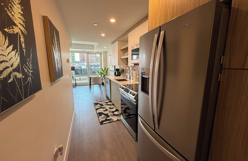 Downtown Halifax Apartamento | Bright, spotless and Modern 1 Bedroom downtown Halifax.