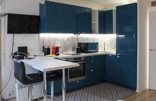 Issy-les-Moulineaux Apartamento | Bright Studio Of 29m² Near Paris