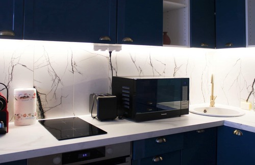 Issy-les-Moulineaux Apartamento | Bright Studio Of 29m² Near Paris