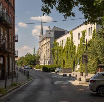 Chorzow Apartamento | Bright Studio Chorzów for 4 Guests 1,6 km to Silesian Stadium by Noclegi Renters