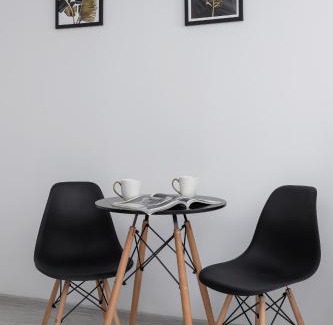 Chorzow Apartamento | Bright Studio Chorzów for 4 Guests 1,6 km to Silesian Stadium by Noclegi Renters