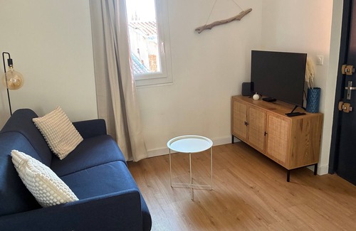 Carmes Apartamento | Bright studio with rooftop view of Toulouse