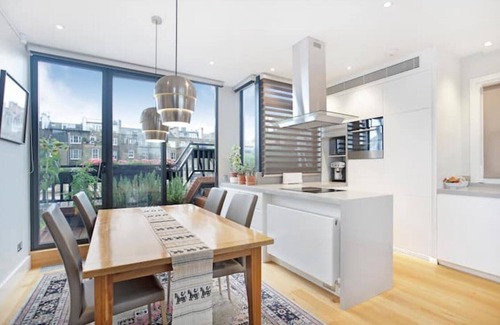 Kensington Apartamento | Air-Con, Luxurious Bright and Sunny Kensington Home