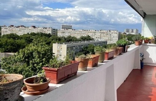 Novi Beograd Apartamento | Bright & Sunny 80m² New Belgrade Retreat with Terrace