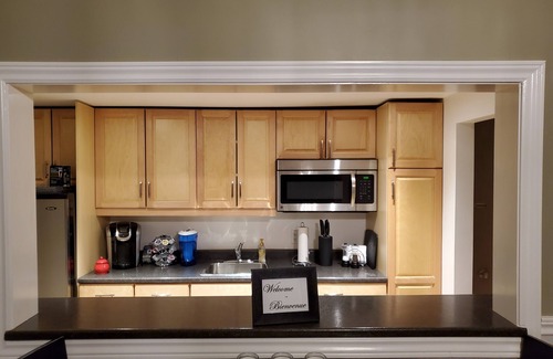 Bedford Apartamento | Bright sunny B&B overlooking Bedford Basin