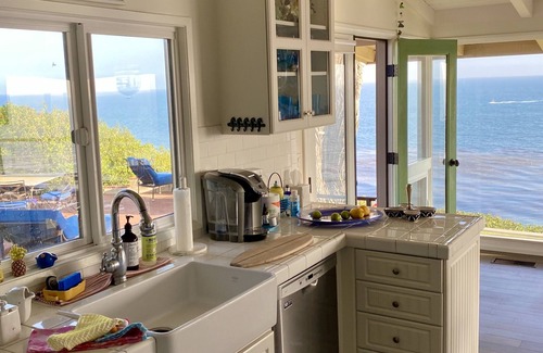 West Mesa Cabaña | Bright, Sunny Beach Oceanfront Cottage en Santa Barbara!