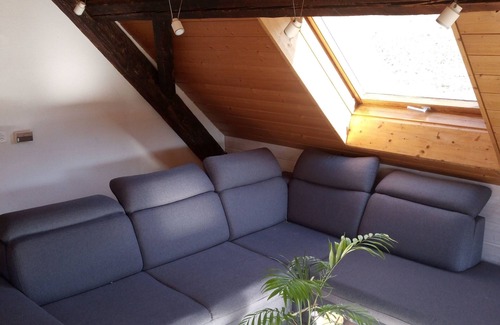 Diessbach Otro | Bright, sunny vacation apartment on the farm