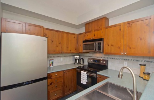 Whistler Cay Estates Casa | Bright Two Storey Corner Townhouse at North Star