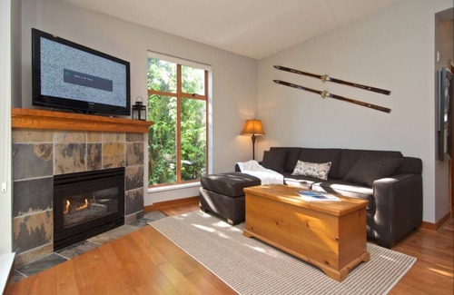 Whistler Cay Estates Casa | Bright Two Storey Corner Townhouse at North Star