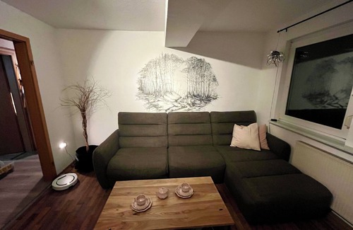 Schwalmstadt Apartamento | Bright vacation apartment in Little Red Riding Hood country