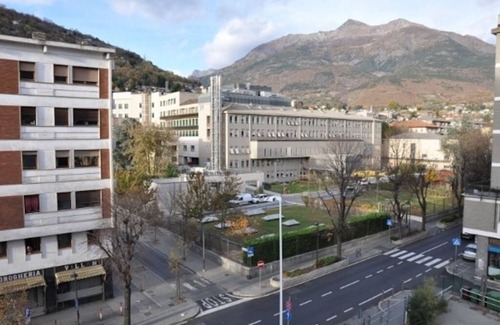 Aosta Apartamento | Casa Alpina (ático)