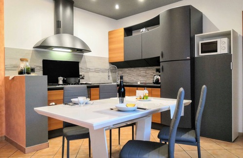 Colpetrazzo Casa | Bright holiday home with garden