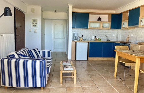 Saronida Apartamento | Brilliant Bay Apartment - Breathtaking Sea View