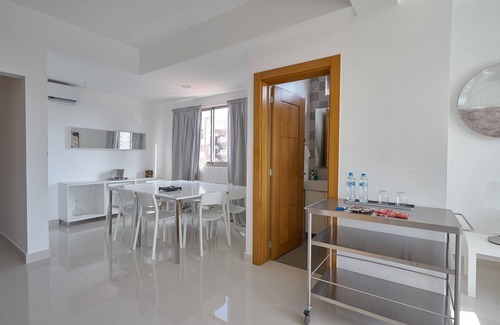 Downtown Santo Domingo Apartamento | Brilliant Harmony Apt 7th FLR Pool*Gym in La Julia