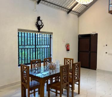 Elappara Casa | Brindavan Gardens Courtyard Villa Vagamon