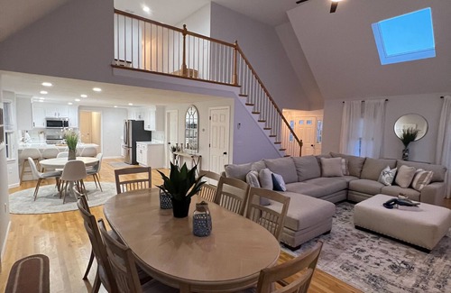 Centerville Casa | Bring the whole family to this great place with lots of room for fun.