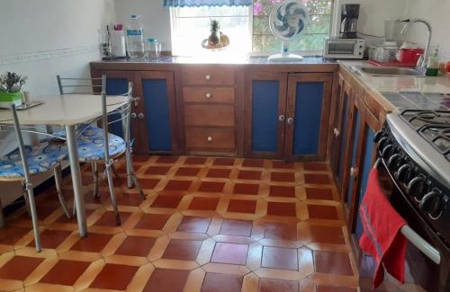 Tres de Mayo Casa | Brisas Verdes. Increíble espacio con alberca climatizada