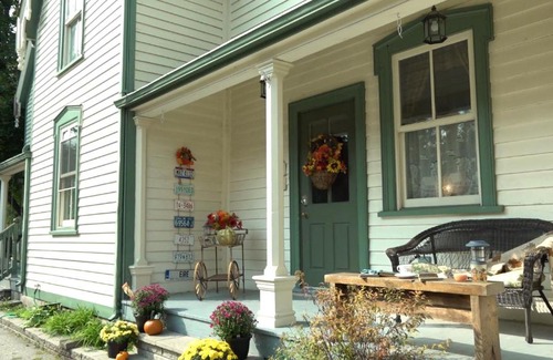 Elmira Cama Y Desayuno | Bristow's Inn 1860 Historic Victorian Home