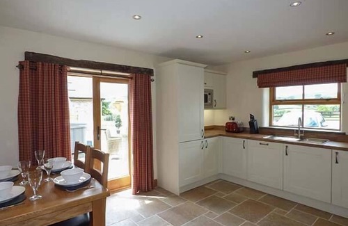 Cwmtirmynach Cabaña | Briws, LLANGWM