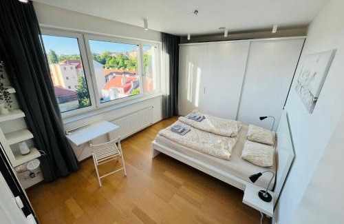 Brno-stred Apartamento | Brno City Center Apartment with parking and a big terrace