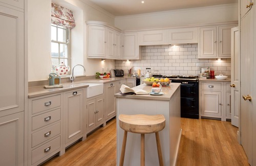 Hallington Otro | Broadgate Farmhouse - sleeps 8 in 4 bedrooms