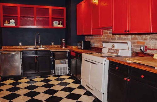 Downtown Nashville Casa | Broadway Penthouse: Stadium View