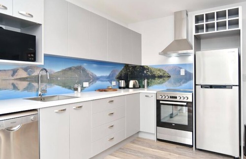 Riccarton Casa | Brockworth Place - 3 bedroom holiday home