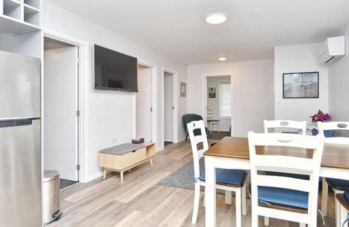 Riccarton Casa | Brockworth Place - 3 bedroom holiday home