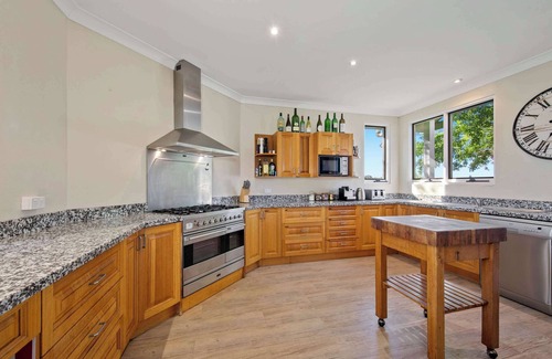 Pokolbin Casa | Brokenback Vineyard Homestead