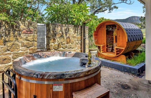 Pokolbin Casa | Brokenback Vineyard Homestead
