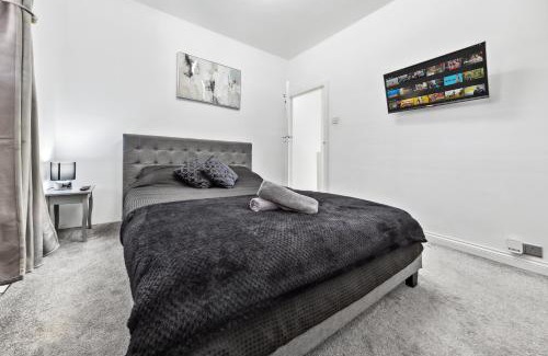 Downham Apartamento | Bromley Serviced Apartments - Beckenham Place Park - London - 2 Bed House - Free Parking - 2 Beds 1 Sofabed