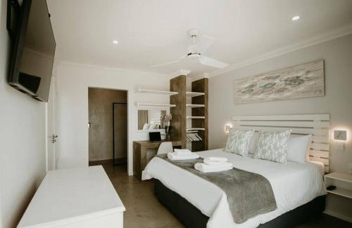 Port Edward Apartamento | Bronze Paradise - On the beach
