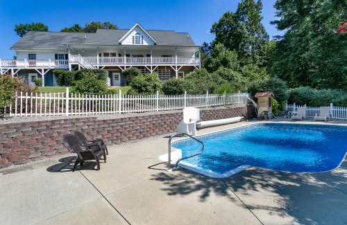 Weaverville Casa | Brook Knoll · NEW! Beautiful Mtn Retreat w/Pool Near Asheville!