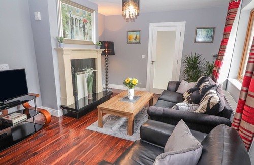 Castlemaine Cabaña | BROOK LANE COTTAGE, family friendly in Castlemaine, County Kerry
