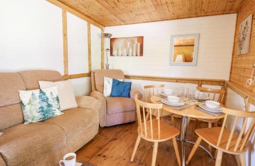 Llandysul Casa | Brook Lodge