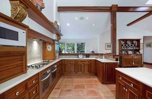 Upper Brookfield Casa | Brookfield Country House, Pool, 7 bedrooms