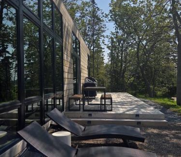 Brooklyn Casa | Brooklyn Shore Lodge