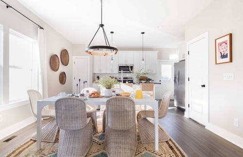 Talbot's Corner Cabaña | Brooks by Avantstay Curated & Spacious Nashville Condo