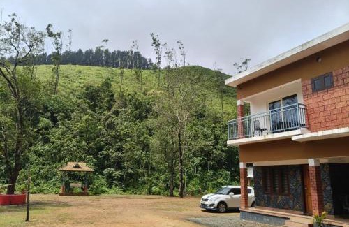 Elappara Casa | Brooks Resort