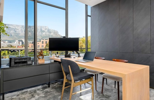 Victoria and Alfred Waterfront Apartamento | Brookstone Penthouse