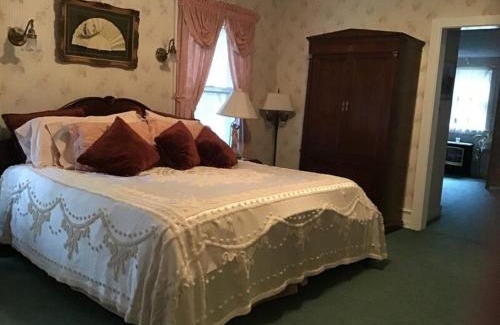 Canadensis Cama Y Desayuno | Brookview Manor Inn