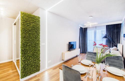 Krzyki Apartamento | Brown Deluxe Apartment