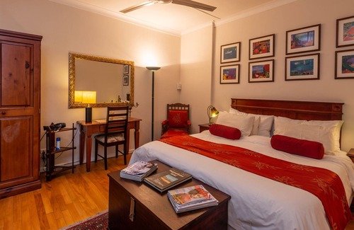 Eastcliff Casa | Brown Jar Studio Apartment