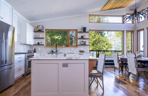 Northern Bruce Peninsula Casa | Bruce Peninsula Modern Luxury Waterfront Retreat