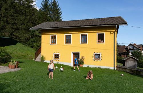 Unterkolbnitz Apartamento | Brunner - Ferienwohnung im Hühnerhotel