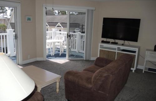 Calabash Villa | Brunswick Plantation Pool View Unit 1509