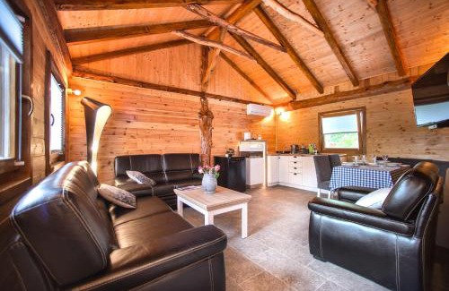 Petrovaradin Casa | Brvnara Aurora Vista